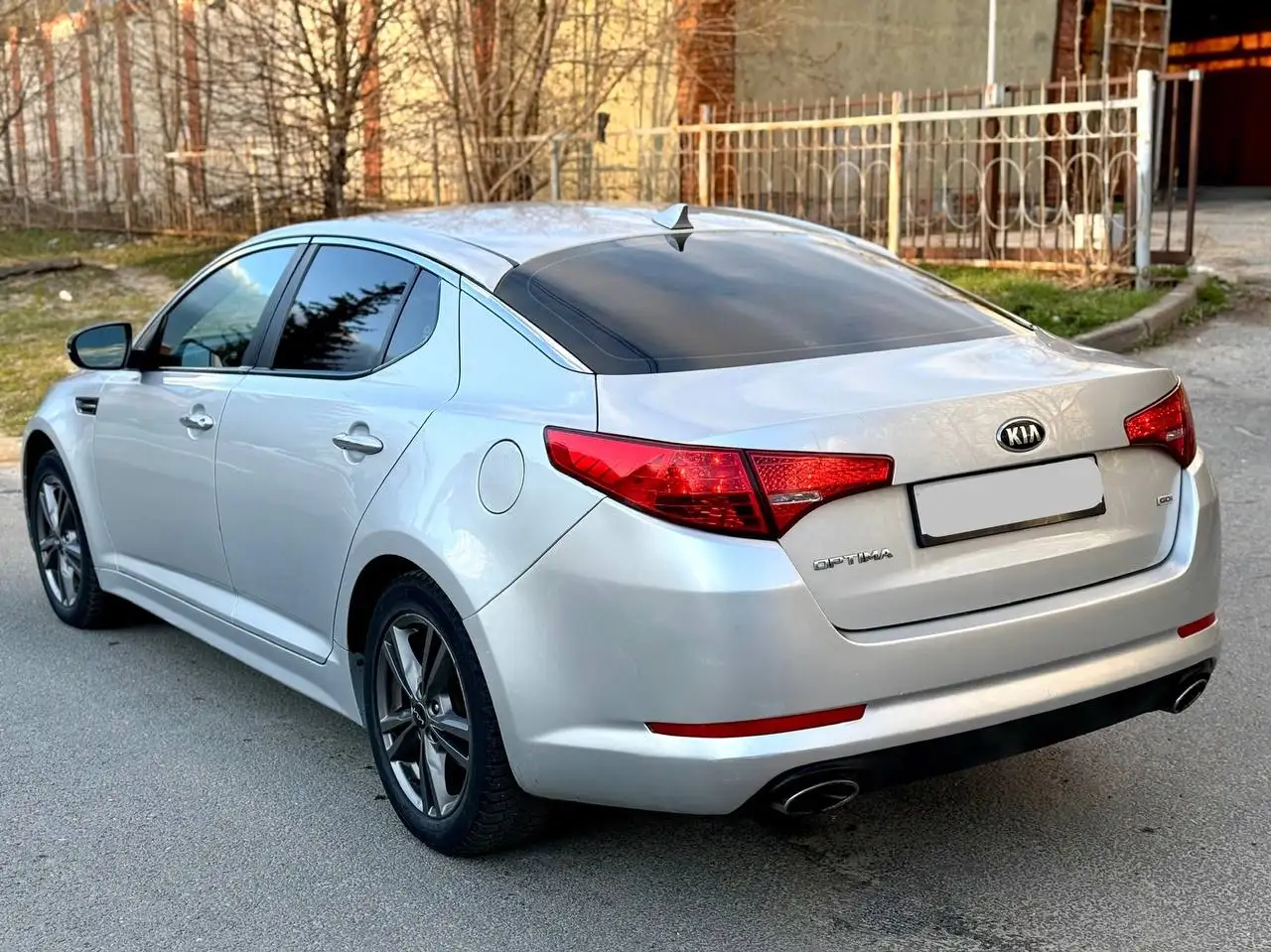 Kia Optima 2013 - Легковые автомобили (Авто) в Saansk