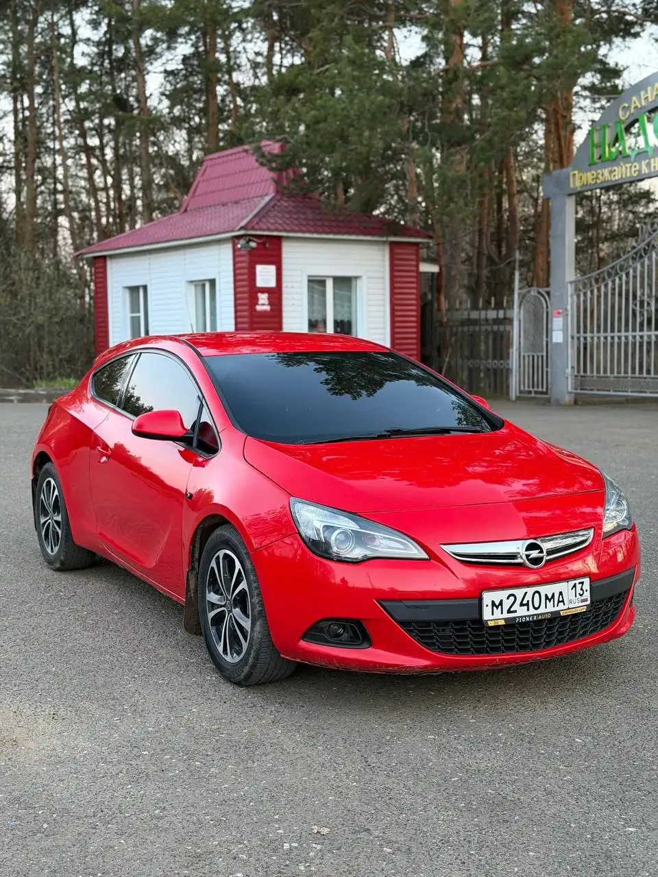 Opel Astra GTC 2012 - Легковые автомобили (Авто) в Рузаевка