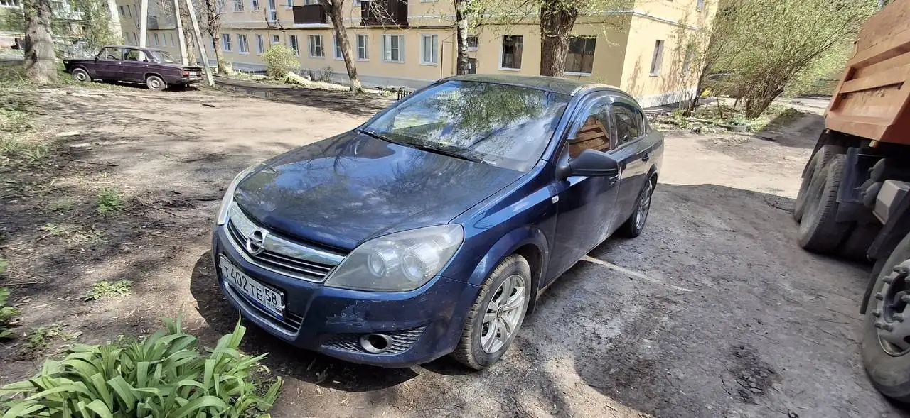 Продам Opel Astra H 1.6 2010 - Легковые автомобили (Авто) в Пенза