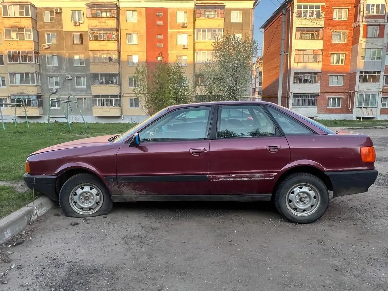 Audi 80 B3 1.8 MT 1992 - Легковые автомобили (Авто) в Саранск