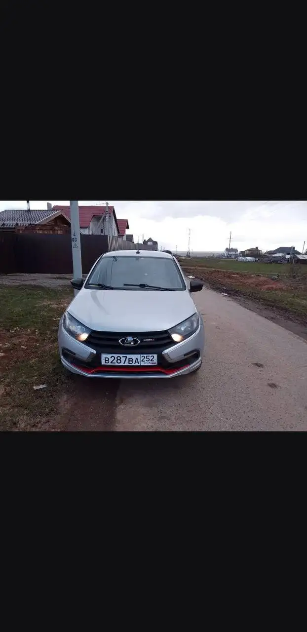 Лада Гранта фл, 2019 - Легковые автомобили (Авто) в Саранск