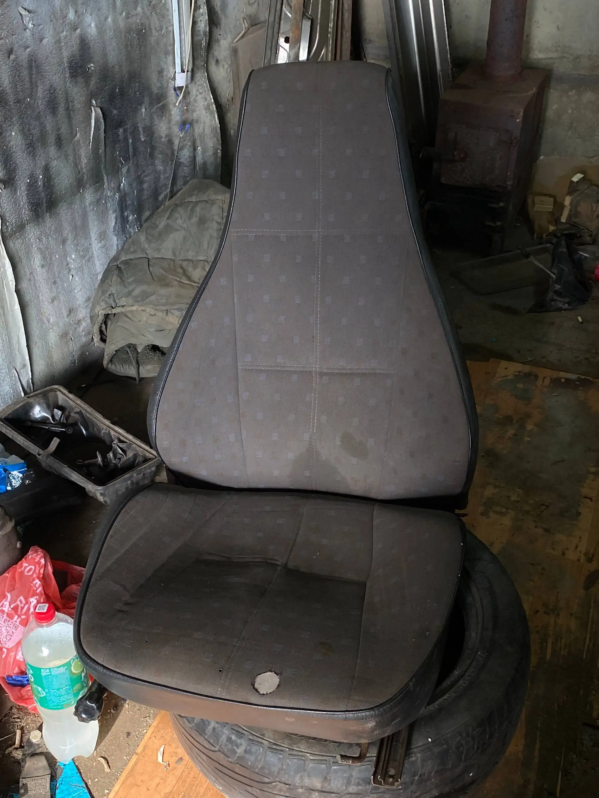Диван на ВАЗ 2107 с сидушками - Запчасти для авто (Авто) в Саранск