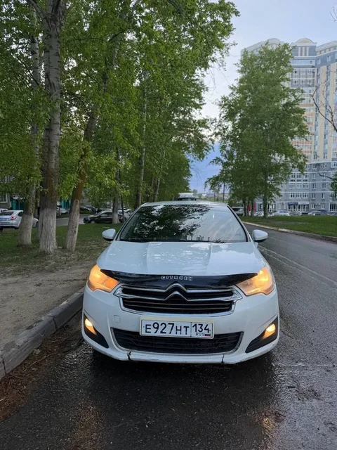 Продажа семейного авто 2013 - Легковые автомобили в Саранск