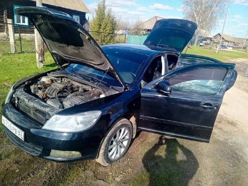 Продам машину 2011 года - Легковой автомобиль (Авто) в Саранск