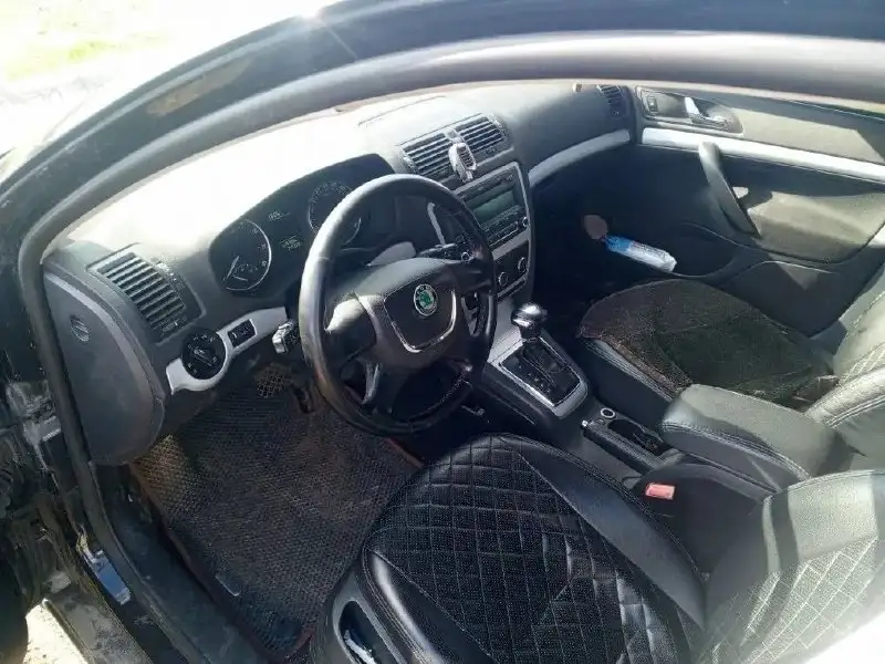 Продам машину 2011 года - Легковой автомобиль (Авто) в Саранск