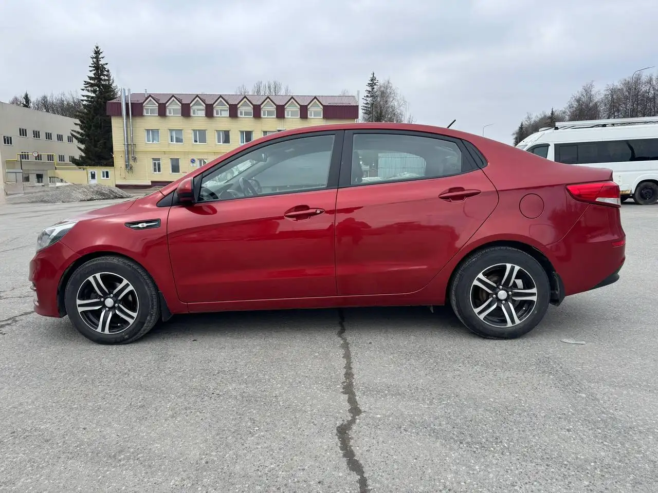 Киа Рио 3 автомат 2017 - Kia Rio (Авто) в Пенза