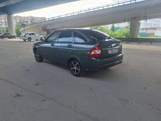 LADA 110/111/112/Калина/Приора Гранта (2009) купе/седан/хэтчбек - Шины и диски в Пенза