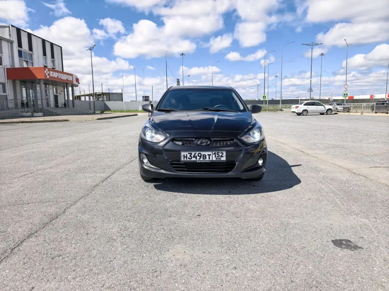 Продам Hyundai Solaris 2013 г.в. - Легковые автомобили (Авто) в Ульяновск