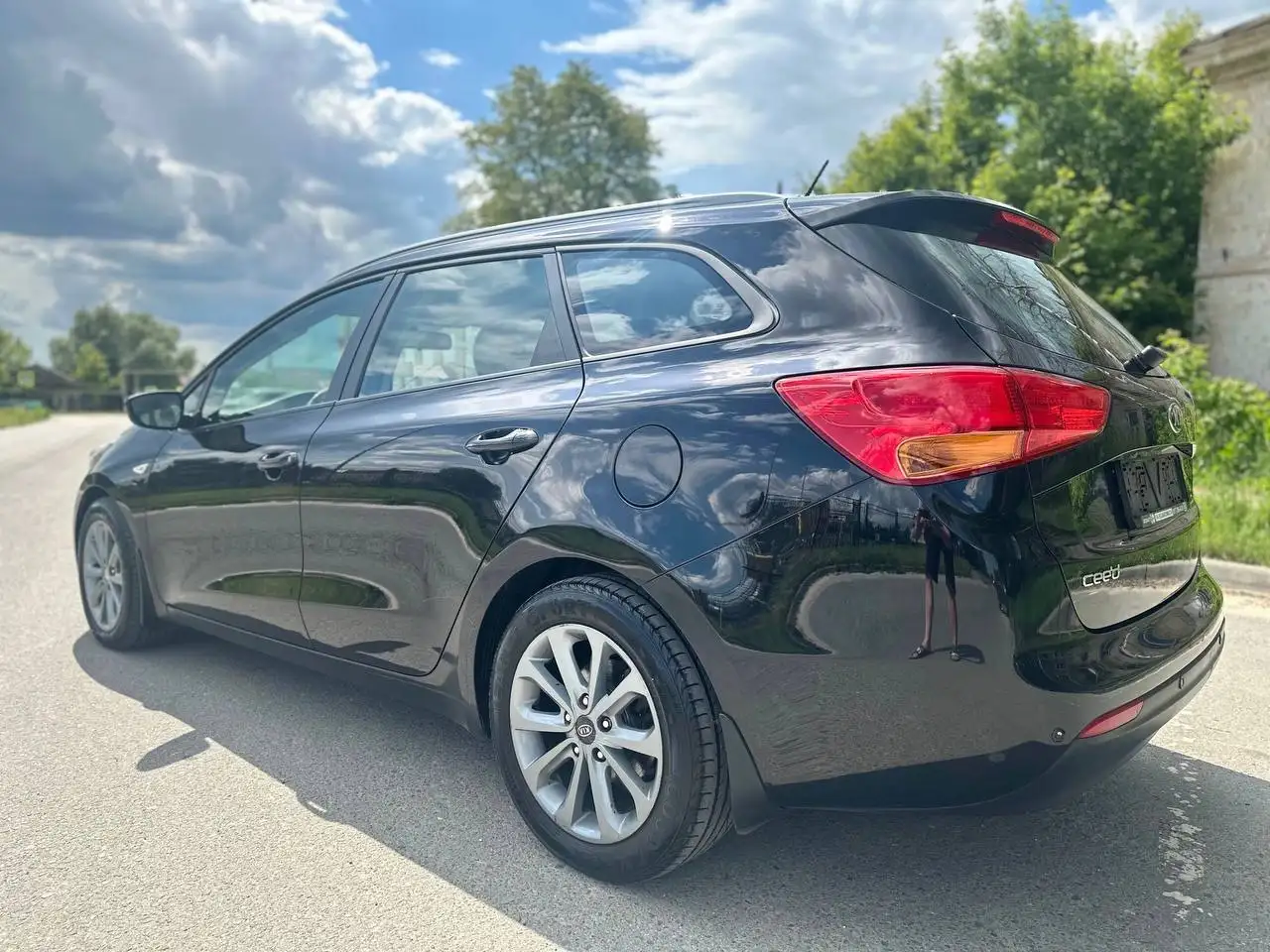 Продажа Kia Ceed 2014 - Легковые автомобили (Авто) в Пенза