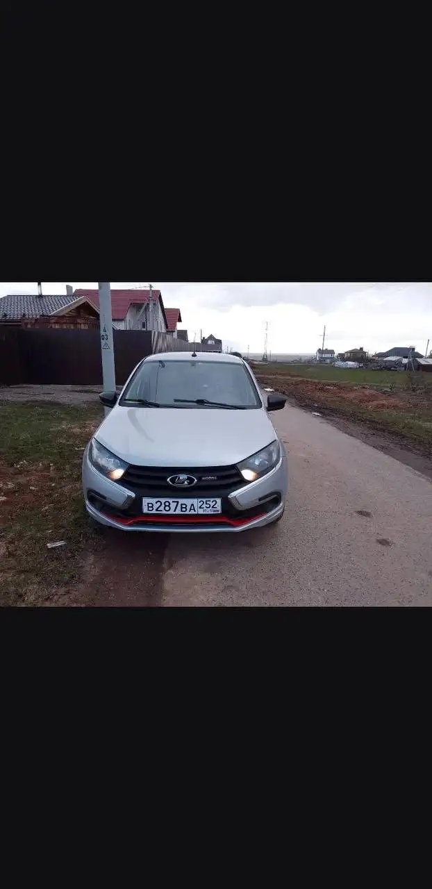 Гранта ФЛ - Легковые автомобили (Авто) в Саранск