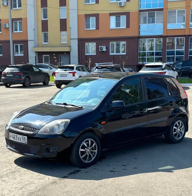 Ford Fiesta 2006, автомат - Ford Fiesta в Саранск