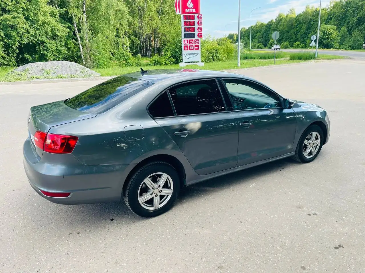 Volkswagen Jetta 2011 - Авто в Саранск