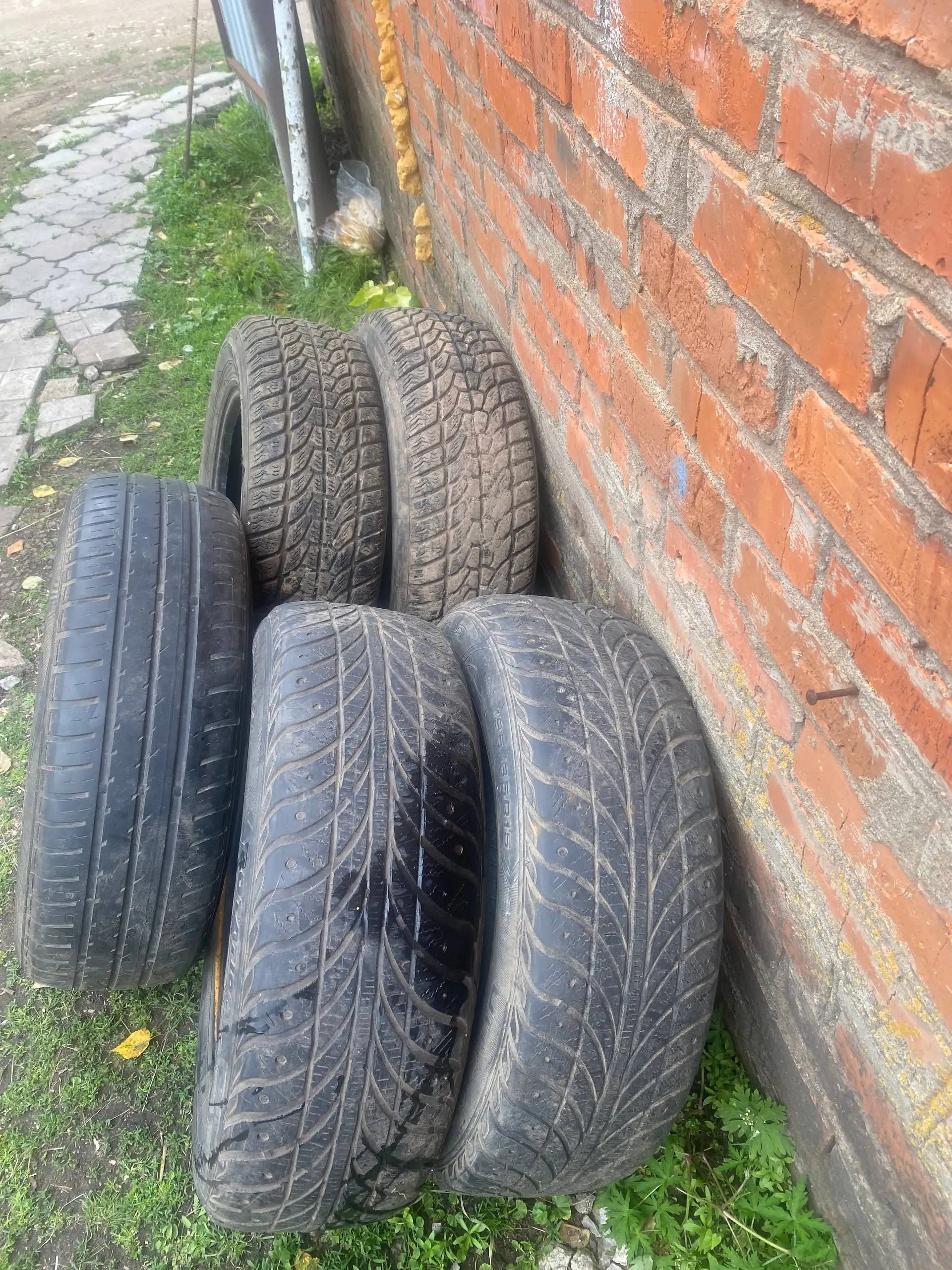 Продам шины 195/65 R15 - Шины и диски (Авто) в Саранск