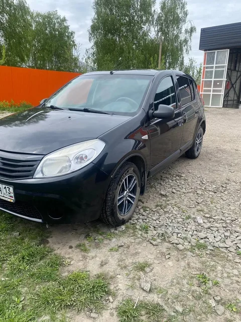 Рено Сандеро 1.6 2011 - Авто в Пенза, Саранск