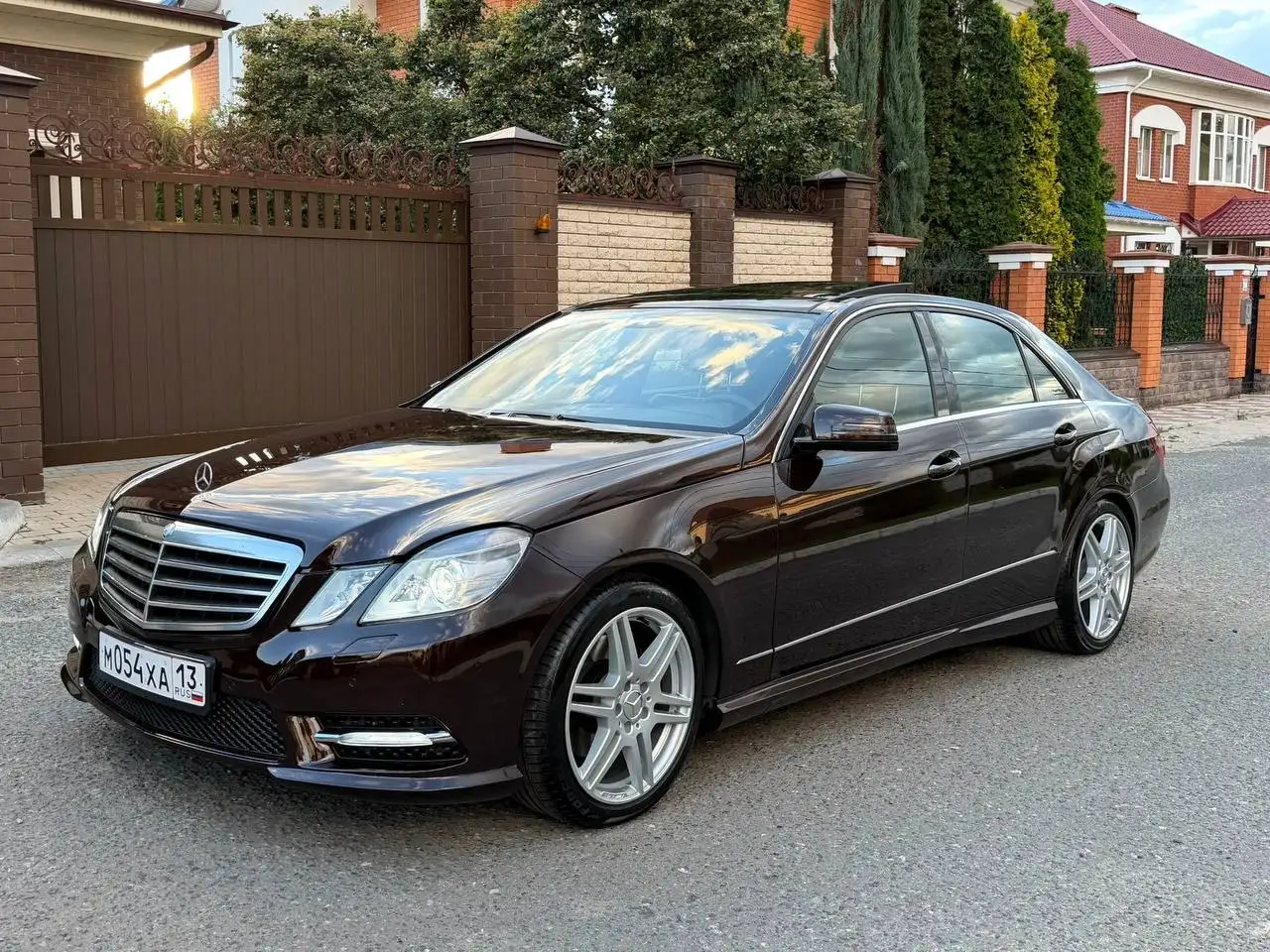Mercedes-Benz E 350 4MATIC W212, 2009 г., AMG-пакет - Легковые автомобили (Авто) в Саранск