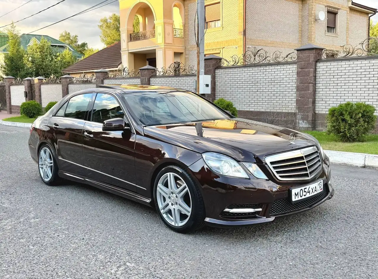 Mercedes-Benz E 350 4MATIC W212, 2009 г., AMG-пакет - Легковые автомобили (Авто) в Саранск