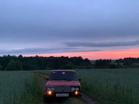 W201 190E 2.0 1991 Разбор (нету двиг) - Шины, диски в Саранск
