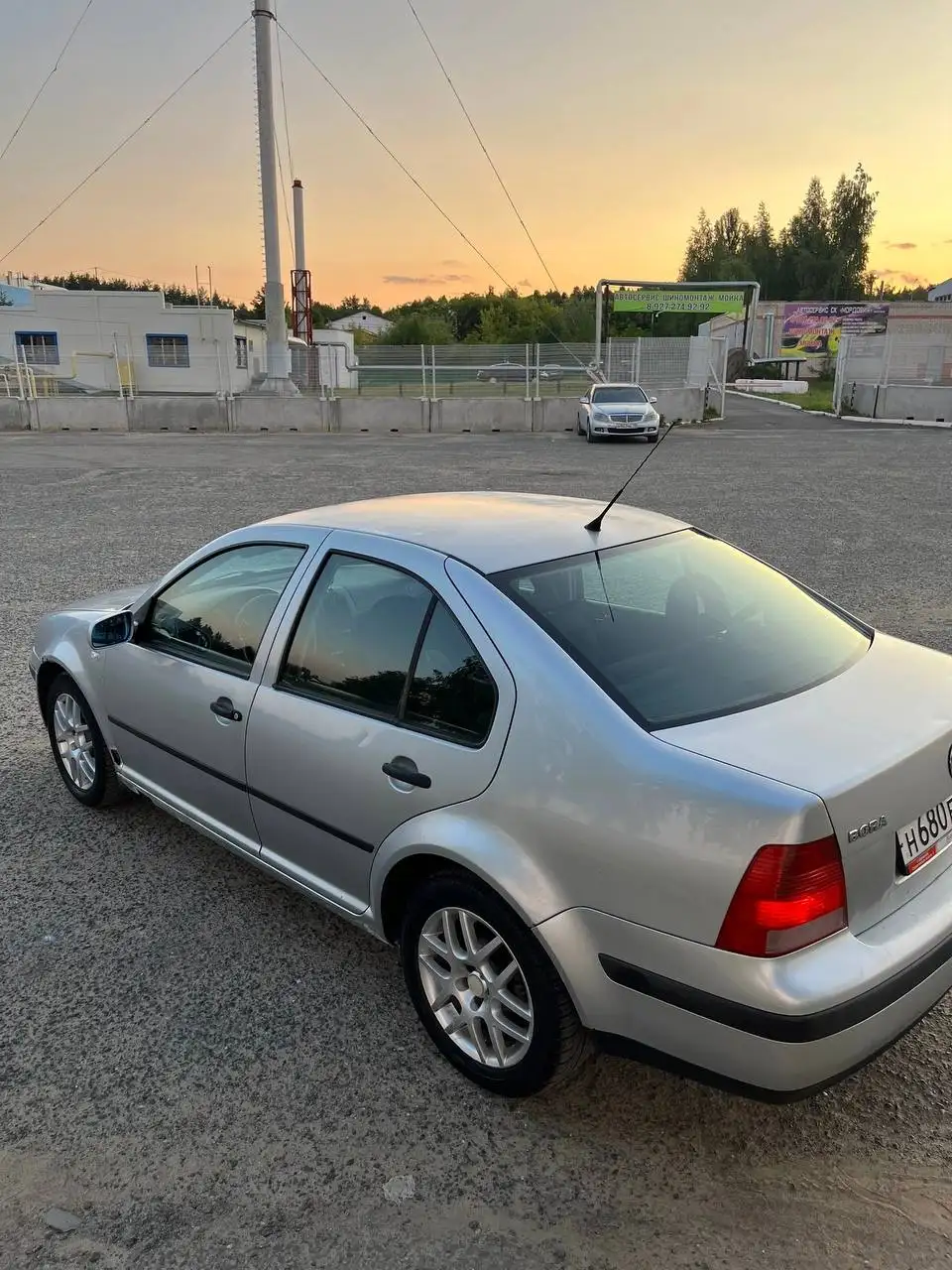 Bora 2001 - Автомобили (Авто) в Саранск