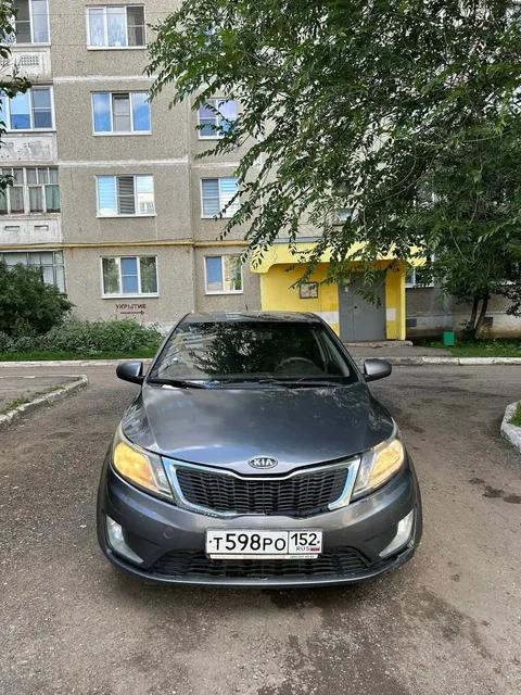 Киа Рио 3 поколения, 1.6 механика - Седан в Саранск