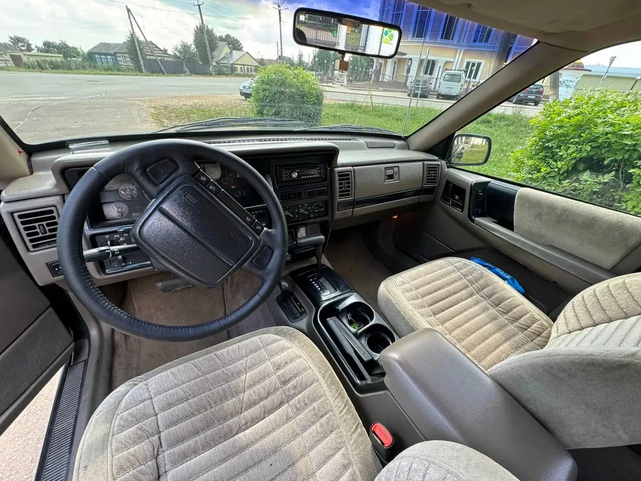 Jeep Grand Cherokee 2005 - Внедорожники (Авто) в Саранск