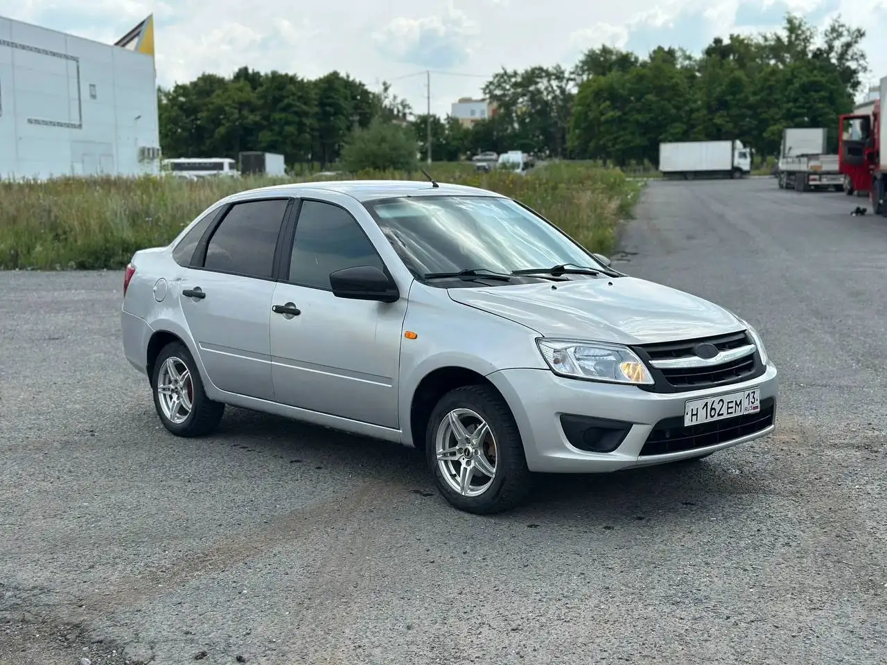 Лада Гранта 2014 - Авто в Рузаевка