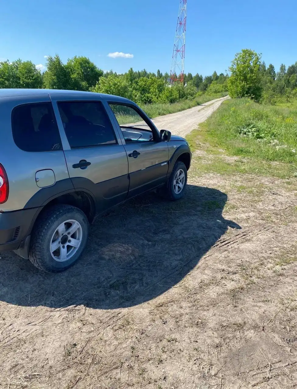 Chevrolet Niva 2013 в хорошем состоянии - Легковые автомобили (Авто) в Саранск