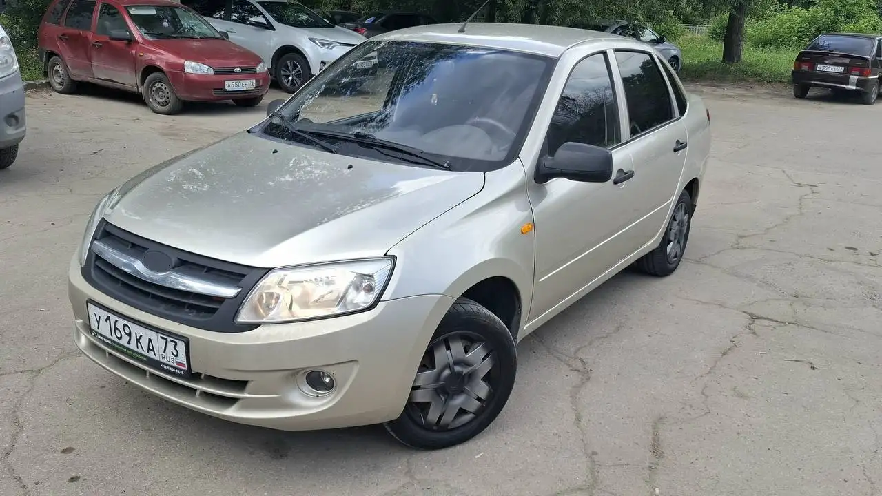 Lada Granta 2013 - Легковые автомобили (Авто) в Саранск
