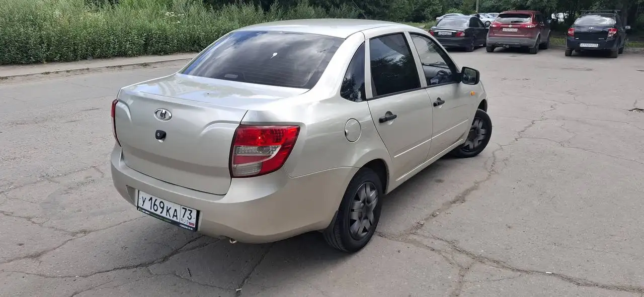 Lada Granta 2013 - Легковые автомобили (Авто) в Саранск