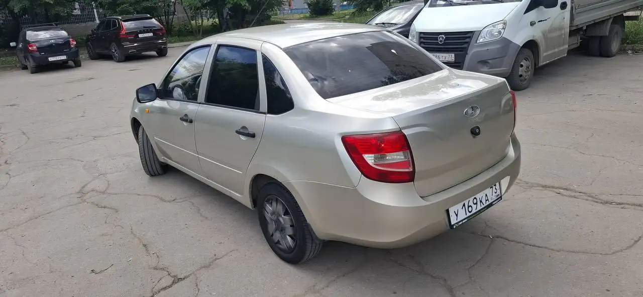 Lada Granta 2013 - Легковые автомобили (Авто) в Саранск