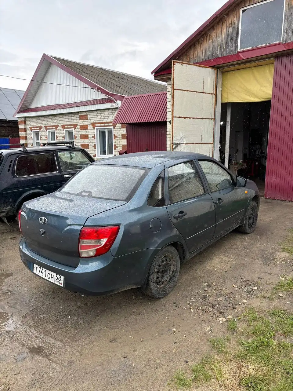 Лада Гранта 2014 года - Легковые автомобили (Авто) в Кузнецк