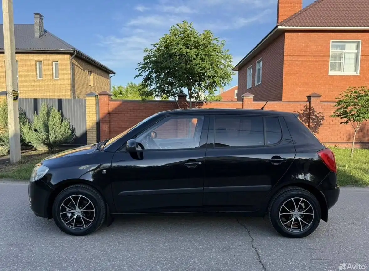 Skoda Fabia 1.2 70 л.с. 2008 - Легковые автомобили (Авто) в Саранск
