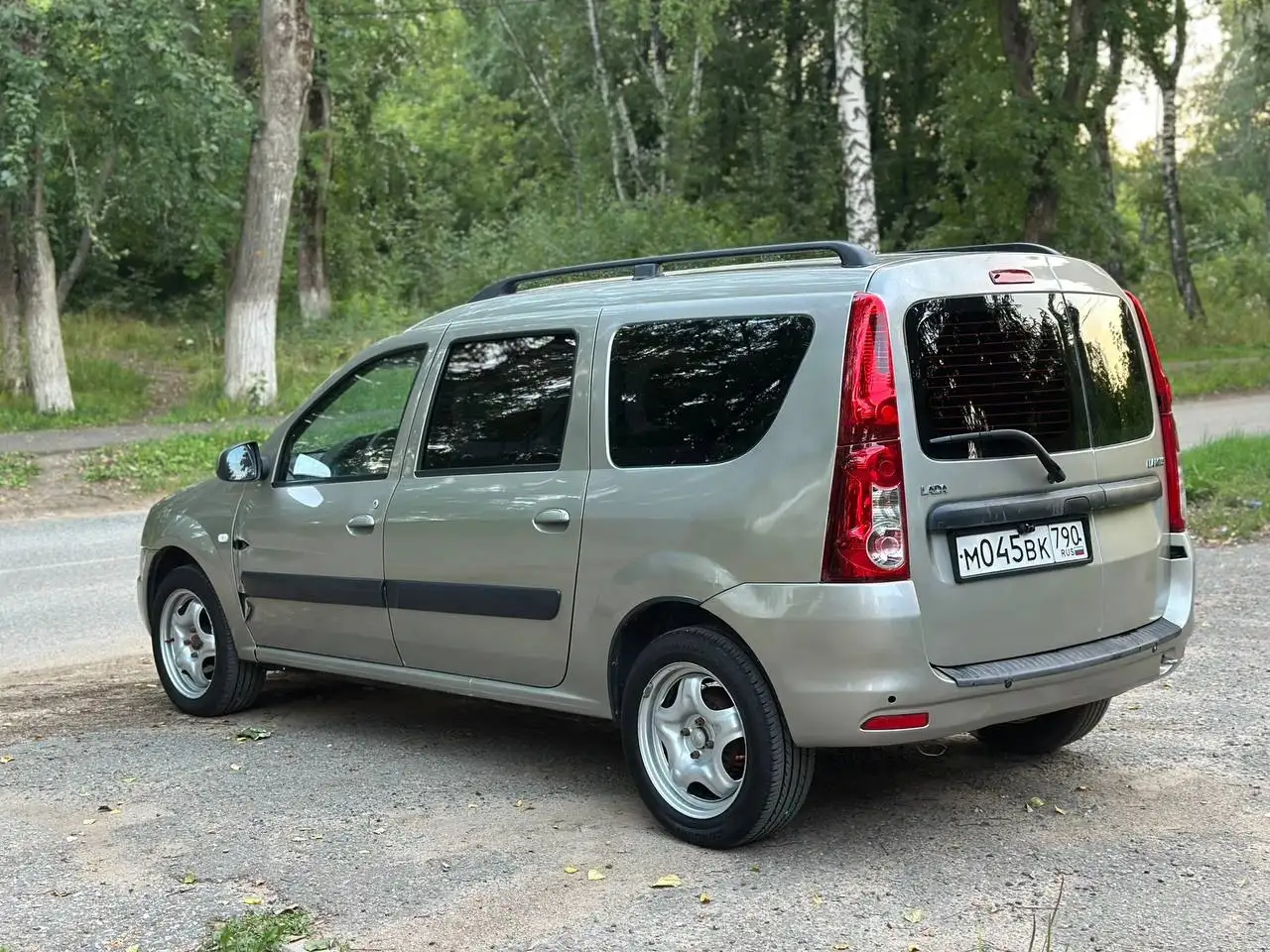 Ларгус 2013 года в хорошем состоянии - Легковые автомобили (Авто) в Саранск