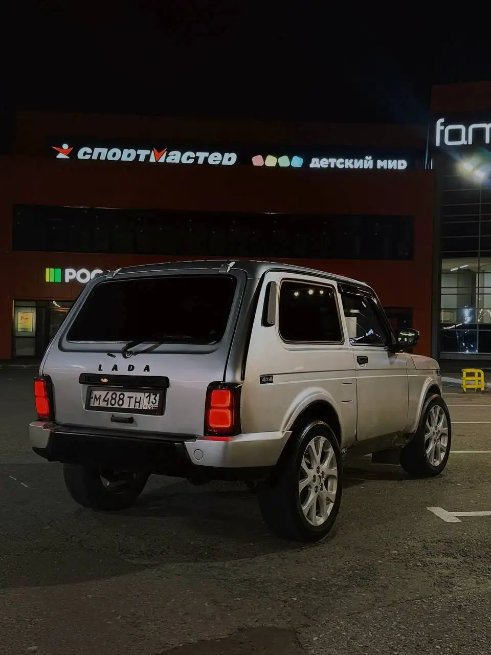 Нива Урбан в отличном состоянии - Легковые автомобили (Авто) в Саранск