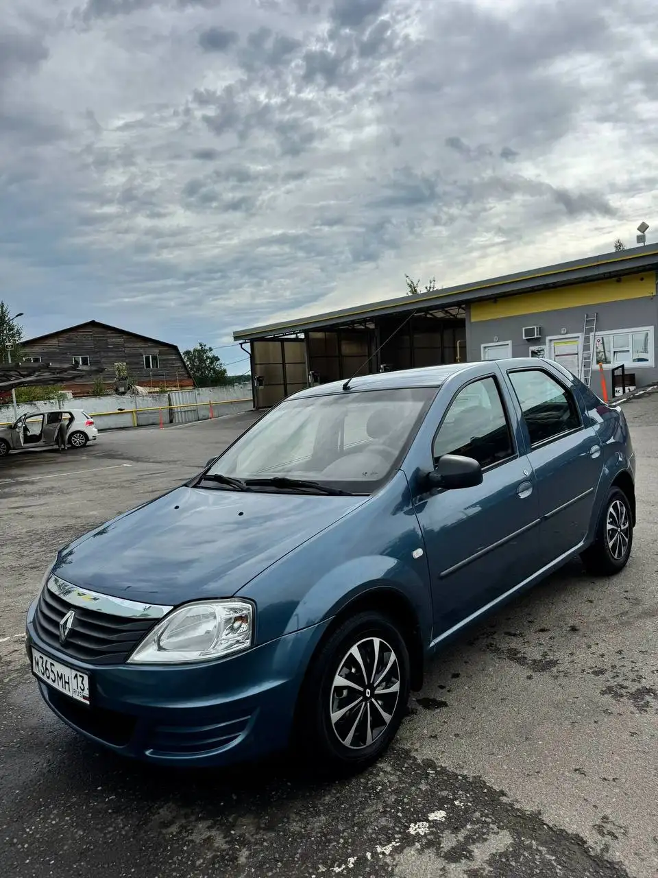 Рено Логан 2010, идеальное состояние - Легковые автомобили (Авто) в Саранск