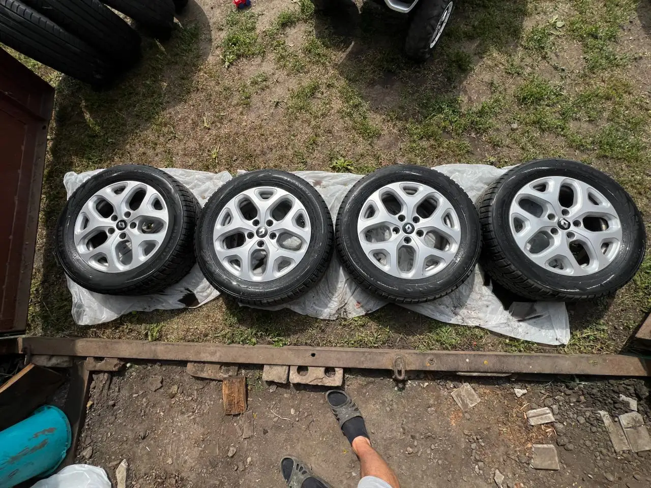 Продам Michelin Primacy 4 r16, литье r16 с зимой, литье r17 с зимой - Шины и диски (Авто) в Саранск