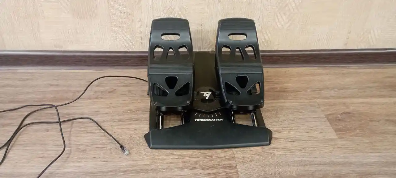 Педали для авиасимуляторов Trustmaster TFRP
