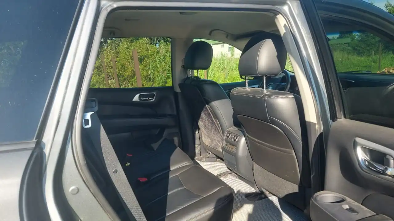 NISSAN PATHFINDER 2014 на торгах по банкротству