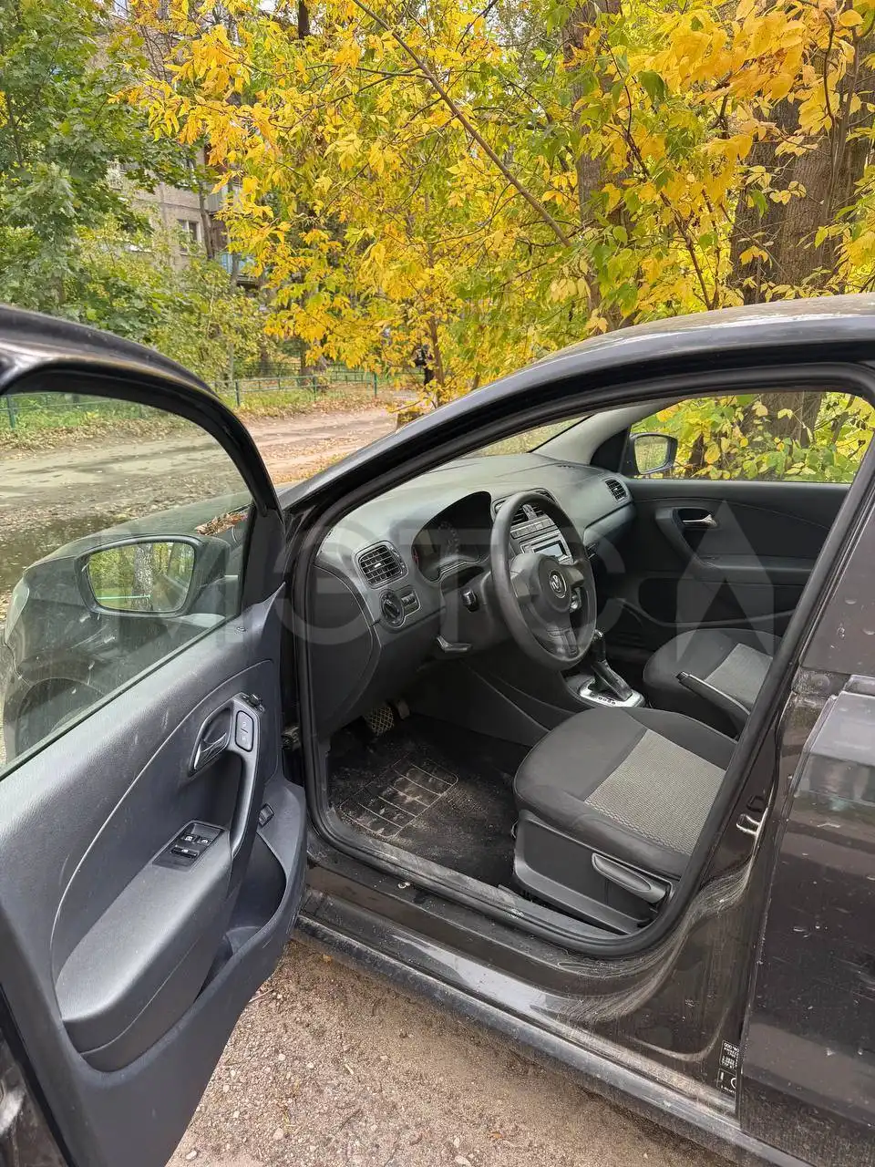 VOLKSWAGEN POLO 2015 на торгах по банкротству