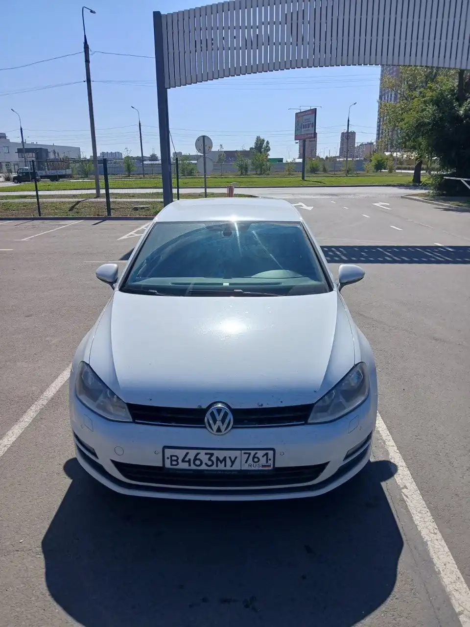 Volkswagen Golf 2013 года на торгах по банкротству - Легковые автомобили (Авто) в Неизвестно