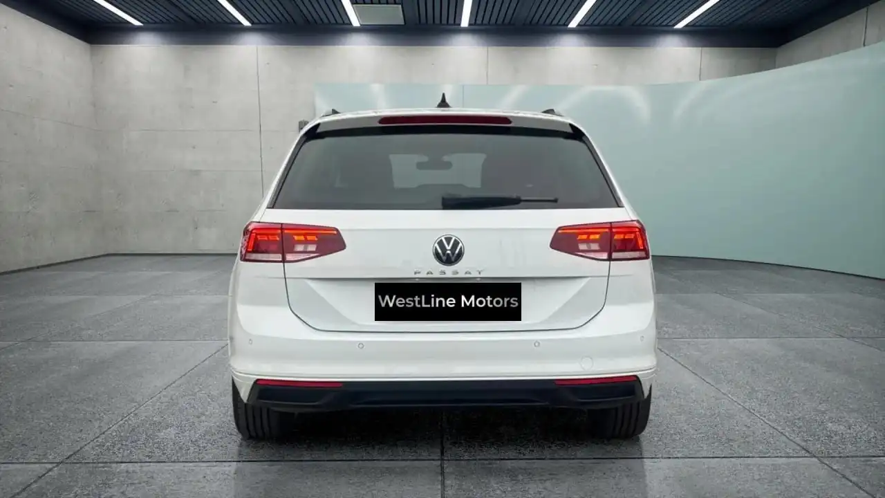 Volkswagen Passat 2023 с пробегом 81 000 км - Легковые автомобили (Авто) в Махачкала
