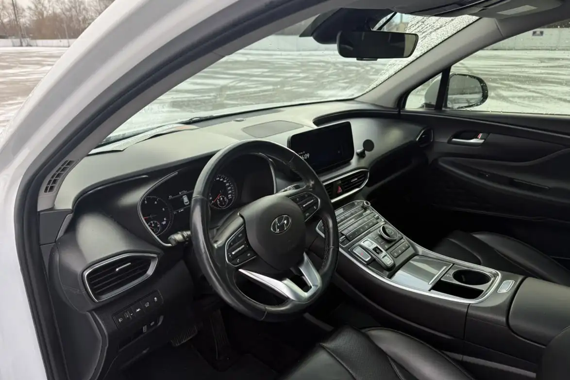 Hyundai Santa Fe IV (FL) 2.2 CRDi AT 2021 года - Внедорожники/кроссоверы (Авто) в Махачкала