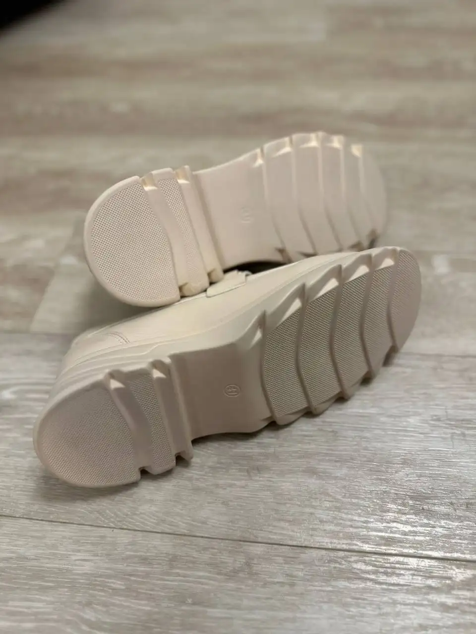 Продажа новых коньков для ноги 26 см - Коньки (Хобби и отдых) в Владивосток