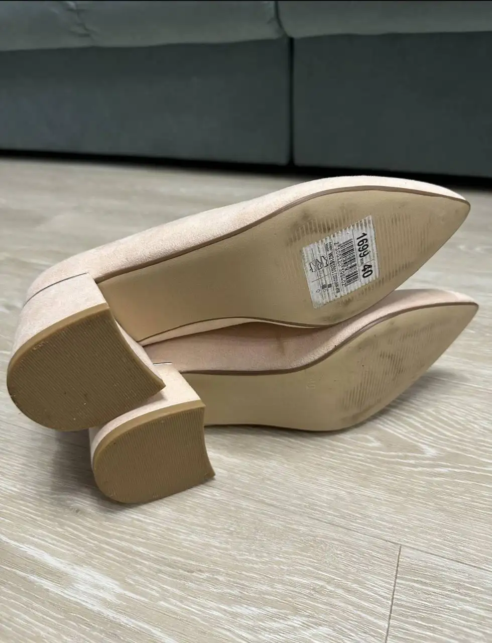 Новые туфли с коробкой, размер 40 - Обувь (Одежда) в Владивосток