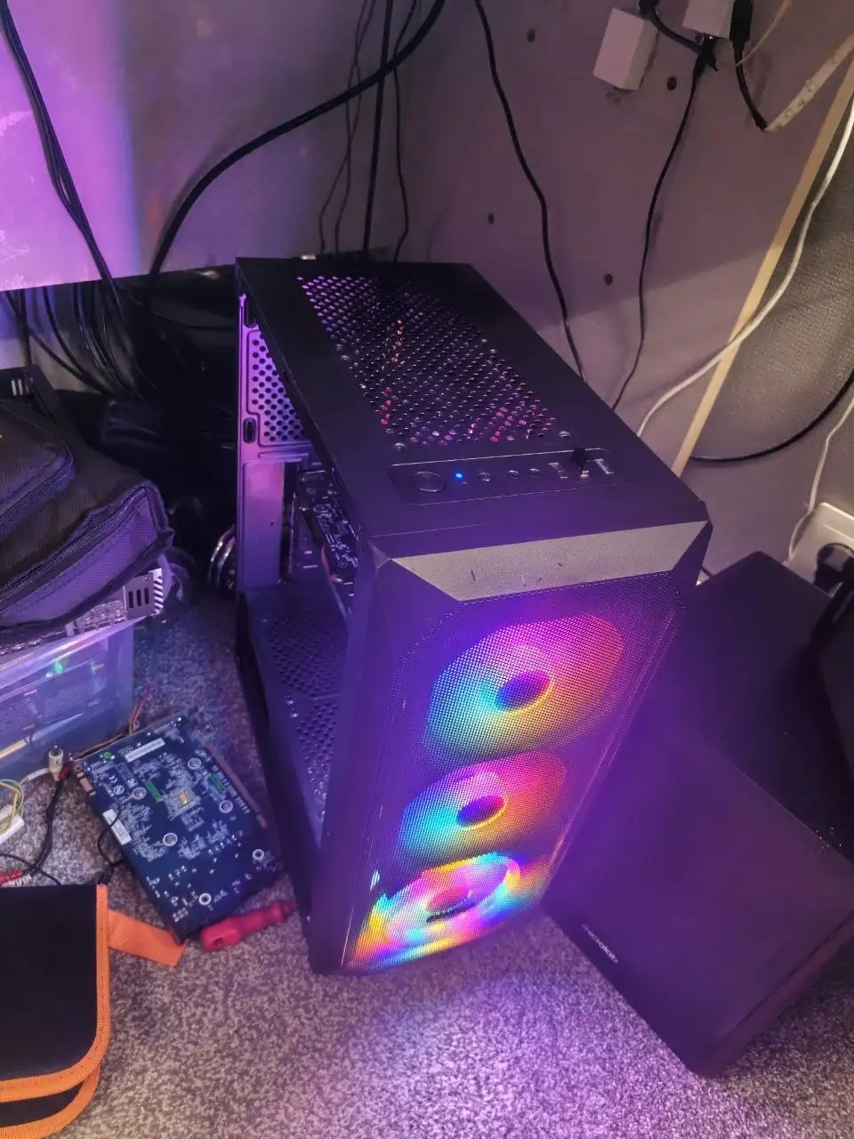 Продам компьютер с оперативной памятью 16 ГБ, SSD 250 ГБ, HDD 1 ТБ, блоком питания 800W и видеокартой 4 ГБ - Компьютеры и комплектующие (Электроника) в Владивосток