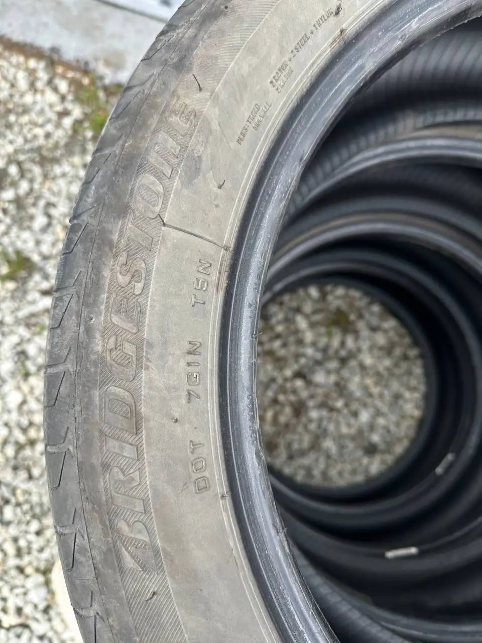 Летние шины R18 225/50 - Шины (Авто) в Владивосток