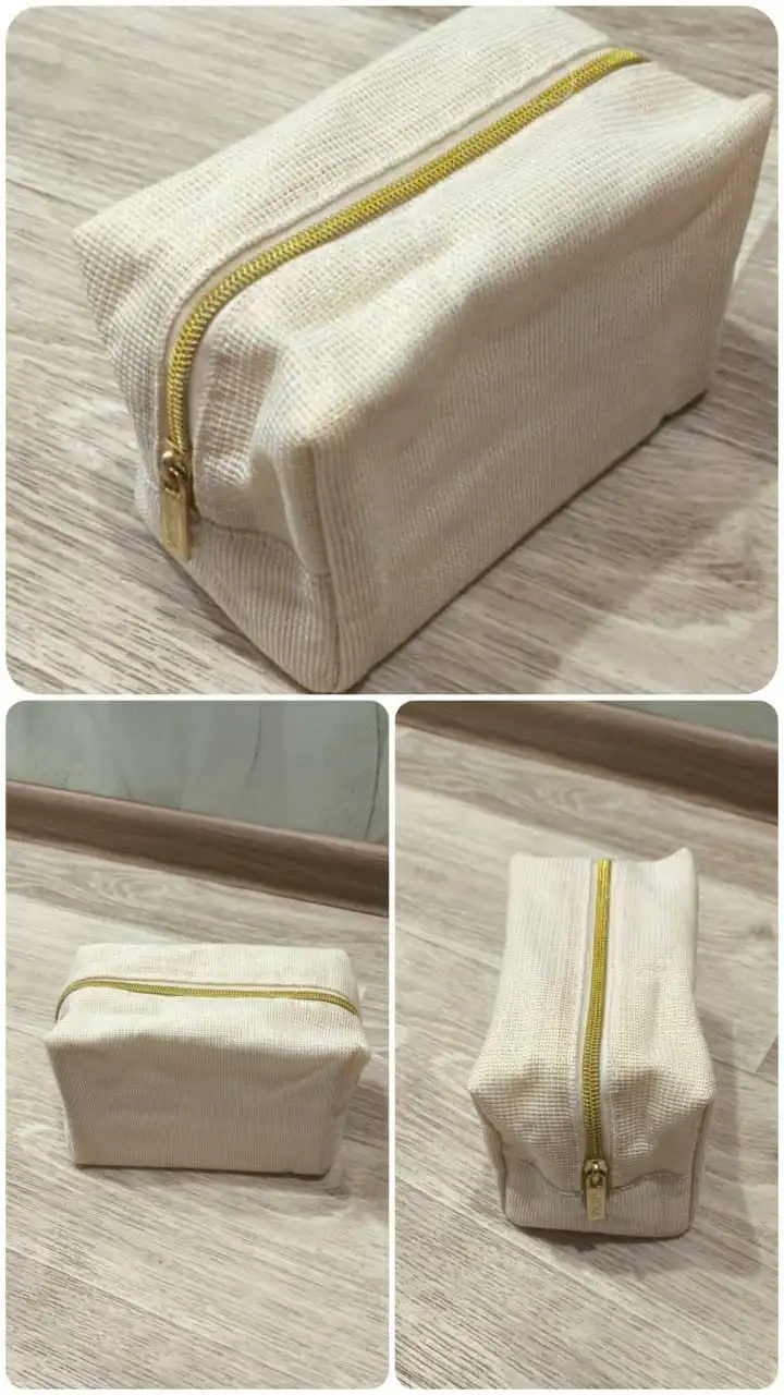 Косметичка Vichi новая - Косметички (Красота и здоровье) в Владивосток