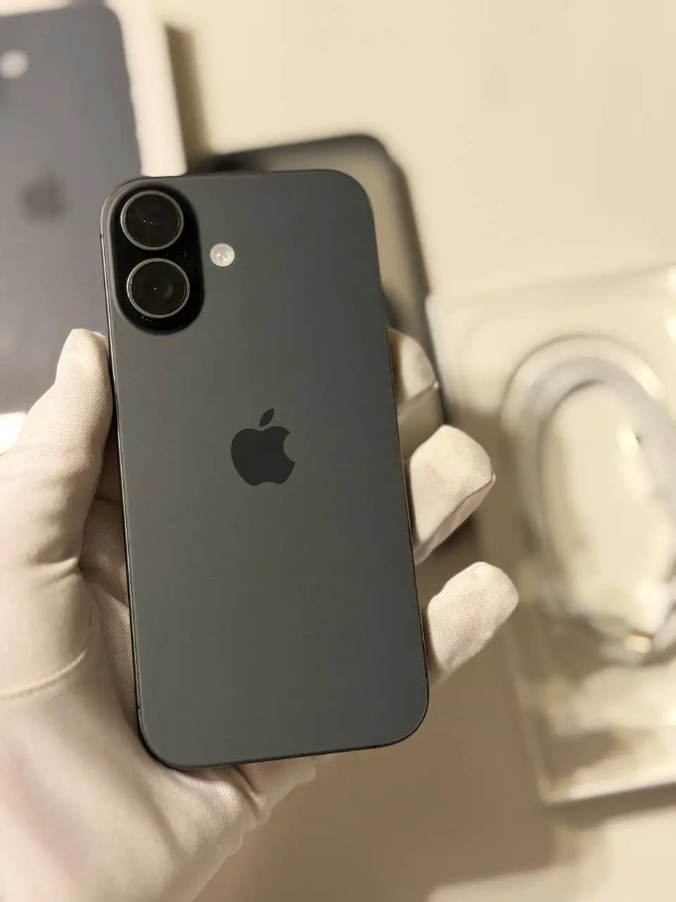 iPhone 17 256 ГБ 100% АКБ - Смартфоны и гаджеты (Электроника) в Владивосток
