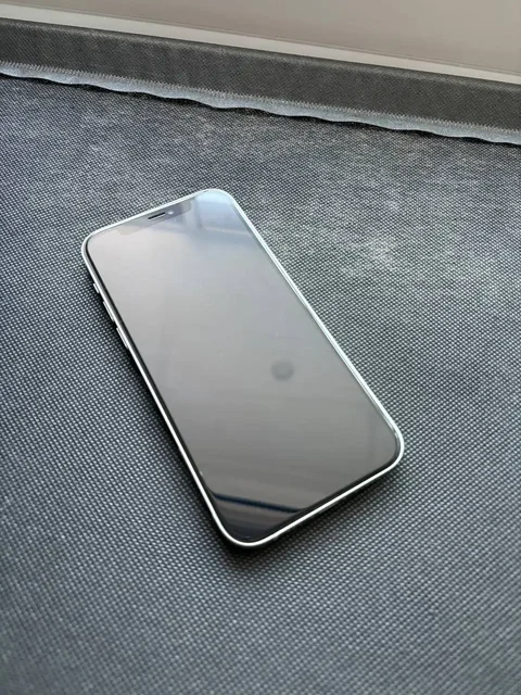 Продам iPhone 12 128Gb в идеальном состоянии - Мобильные телефоны и аксессуары в Владивосток