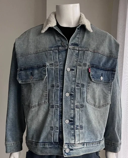 Продажа одежды Levi's и других брендов - Одежда в Владивосток