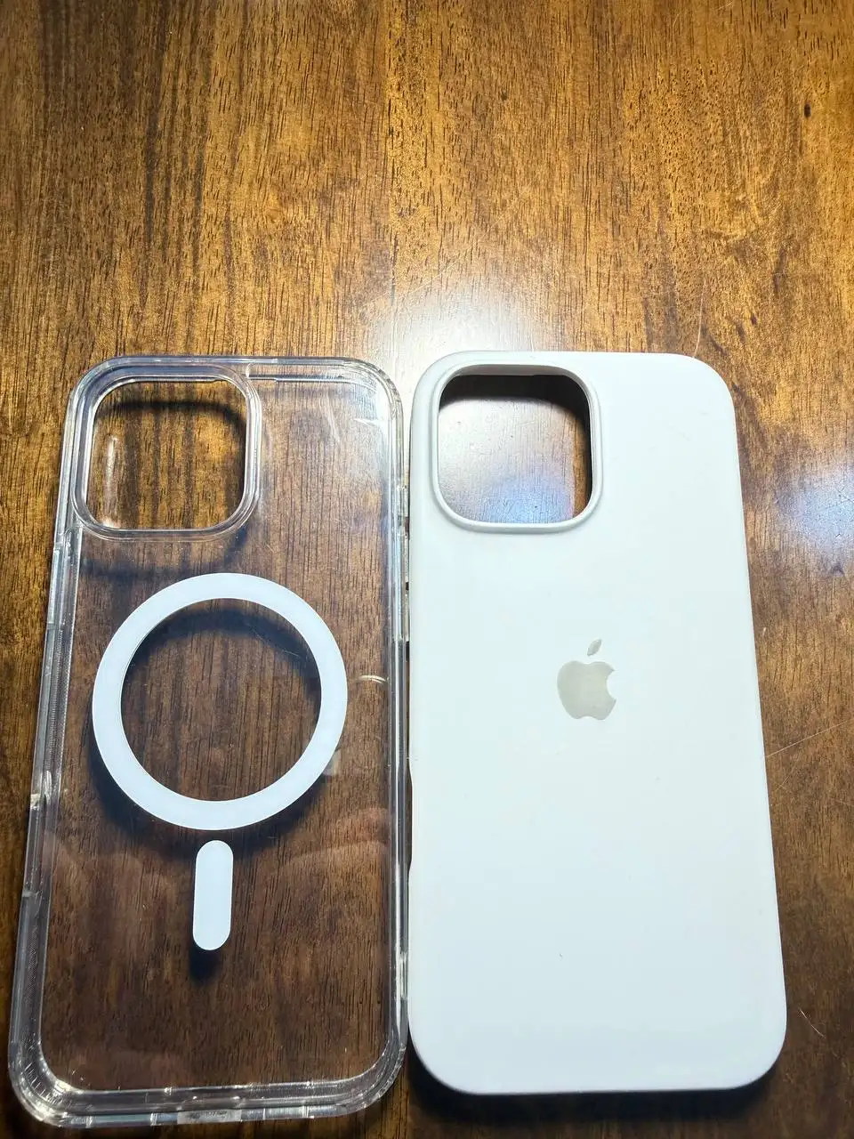 Продам 4 чехла на iPhone 16 Pro Max - Аксессуары для мобильных телефонов (Электроника) в Владивосток
